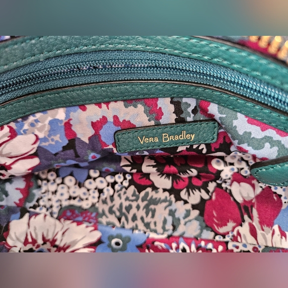 Vera Bradley Leather Green Bag - Picture 10 of 14